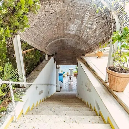 Le Monachelle Capri