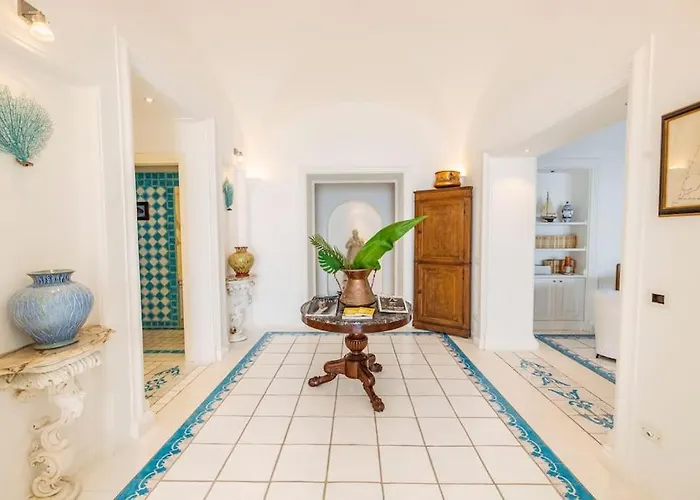 Le Monachelle וילה קאפרי